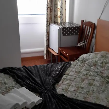 Perola Da Baixa Guest house 2*