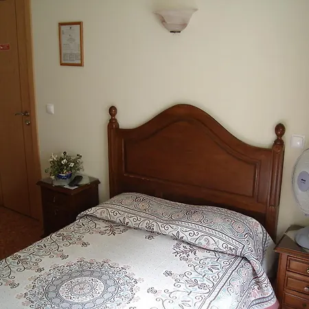 Guest house Perola Da Baixa 2*